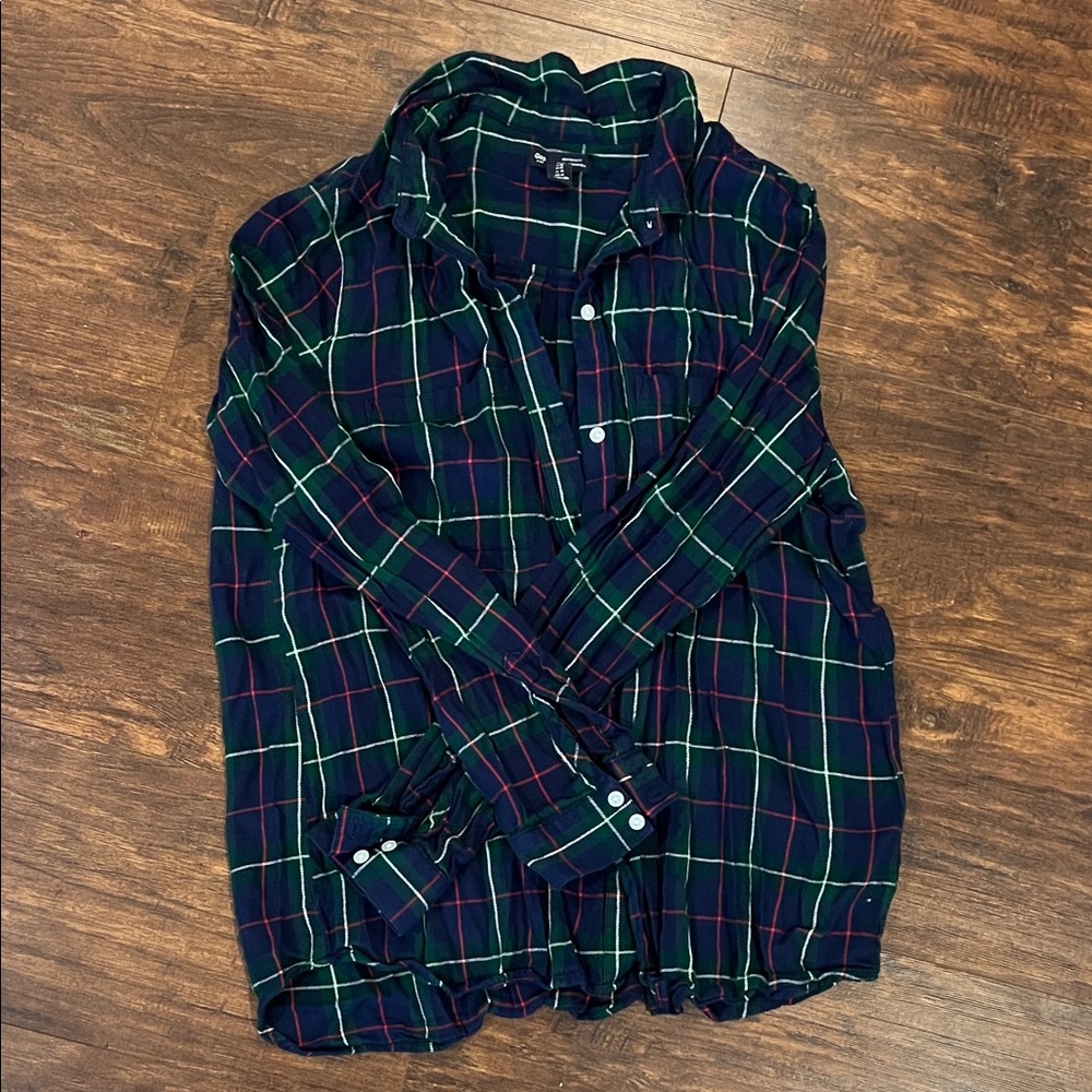 Plaid Flannel Button-Up Shirt